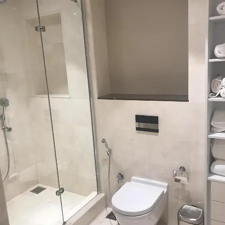 Emaar Square Mall Unalan Mahallesi, Libadiye Cd No:81, 34700 Uskudar/istanbul, تركيا